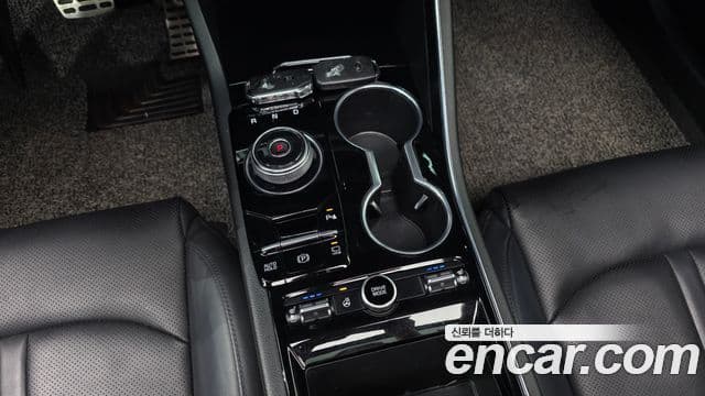 Kia K5 гибрид 3세대 Noblesse, 2020 9