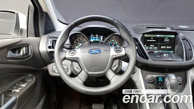 Ford Escape 3세대, 2014 13
