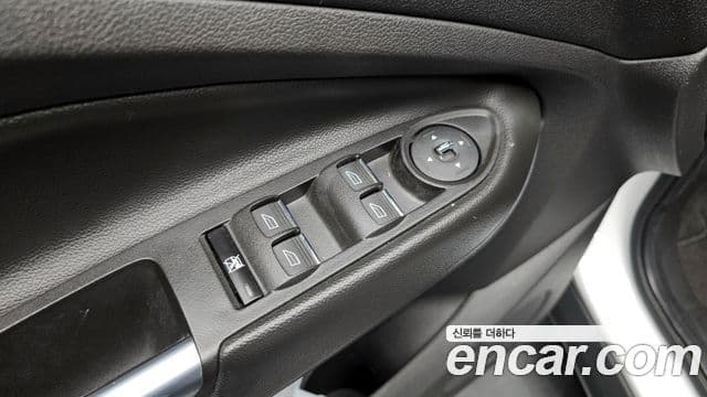 Ford Escape 3세대, 2014 18