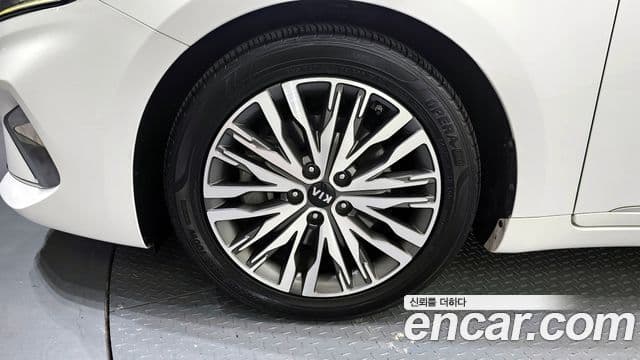 Kia K7 Premier Noblesse, 2020 все фото