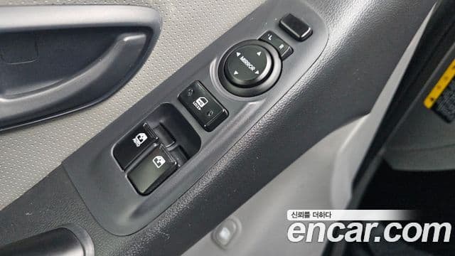 Hyundai The / новый New Grand Starex Smart, 2018 13