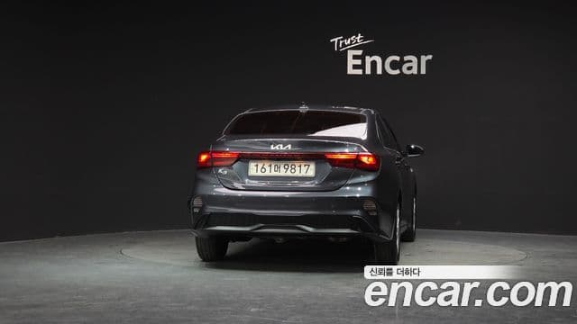 Kia The / новый New K3 2세대 Trendy, 2022 4