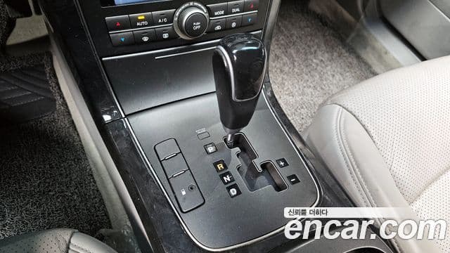 Kia New Opirus Luxury, 2008 9