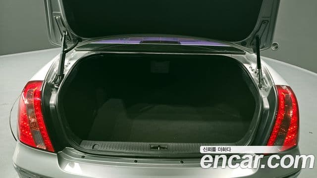 Kia New Opirus Luxury, 2008 20