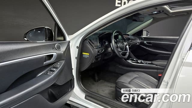 Hyundai Sonata (DN8) Premium Family, 2020 11