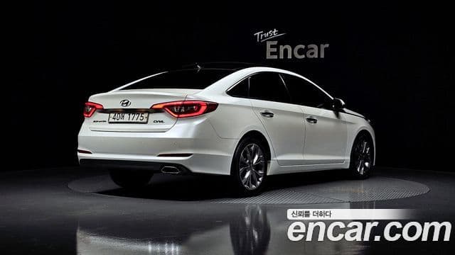 Hyundai LF Sonata Premium, 2015 2