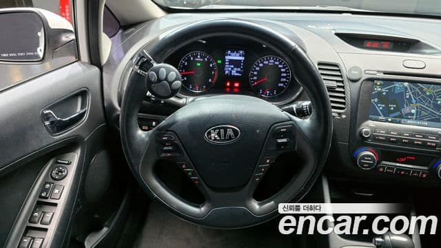 Kia K3 Trendy, 2013 14