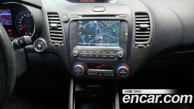 Kia K3 Trendy, 2013 15