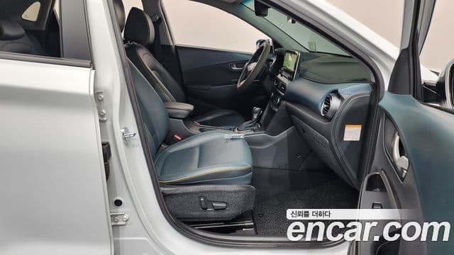 Hyundai Kona гибрид Special, 2020 11