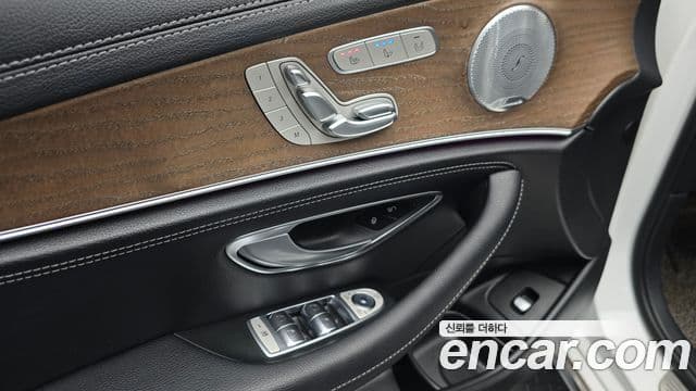 Mercedes-Benz E-класс W213 Exclusive, 2018 17