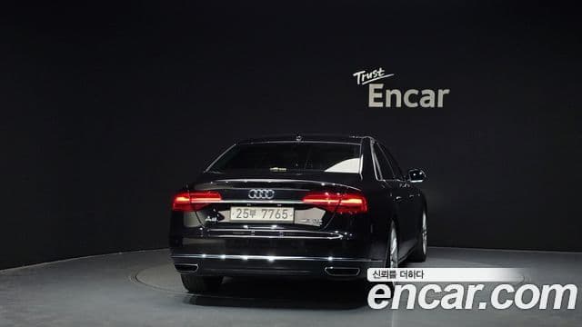 Audi New A8 D4, 2015 4
