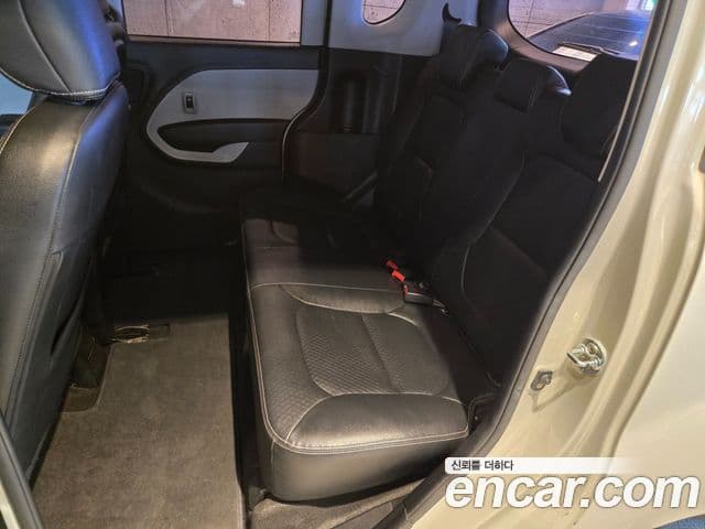 Kia Ray Luxury, 2017 12