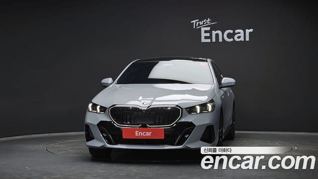 BMW 5시리즈 (G60) 530i xDrive M Sport, 2024 3