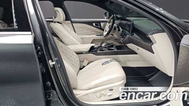 Kia K8 Platinum, 2023 11