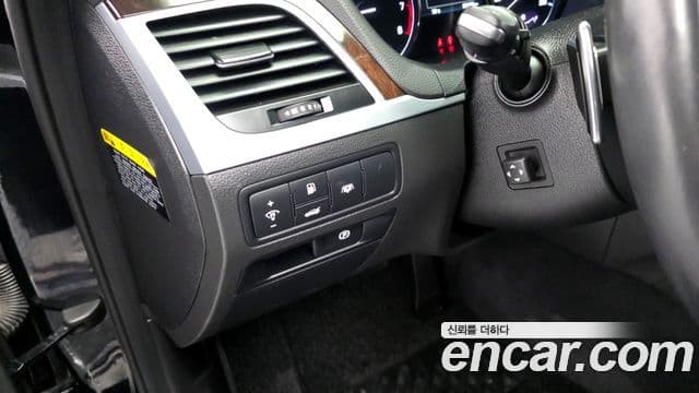 Hyundai Genesis DH Premium, 2016 18