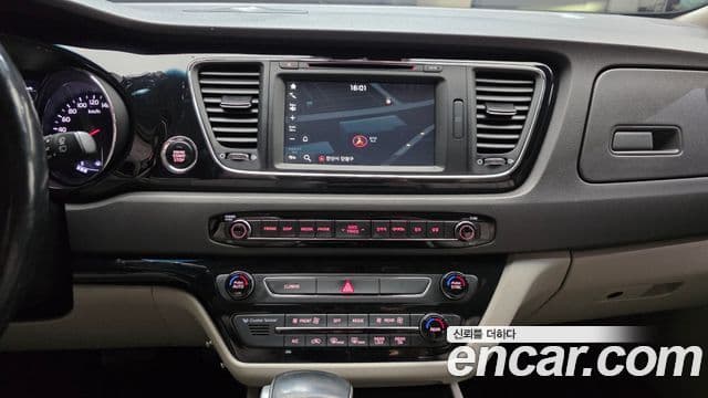 Kia All New Carnival President, 2018 17