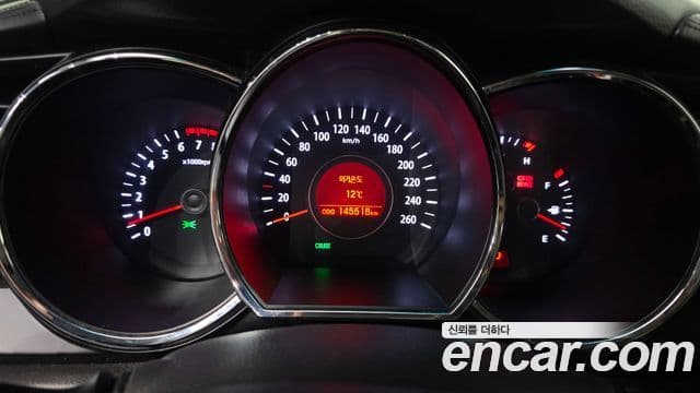 Kia K5 Prestige, 2012 8