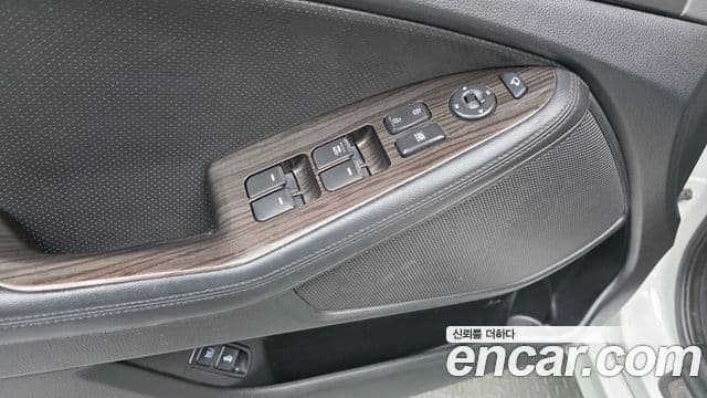 Kia K5 Prestige, 2012 13