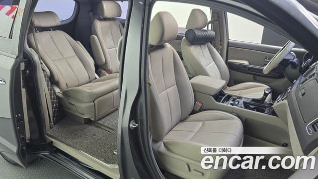 Kia All New Carnival President, 2018 12