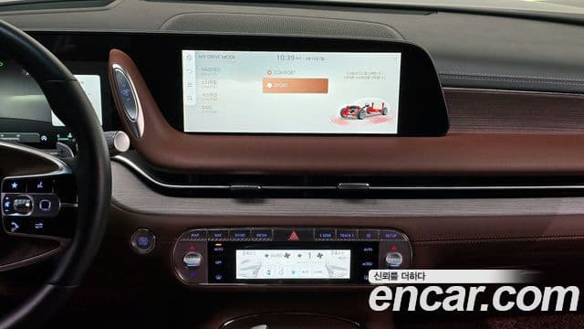 Genesis G90 (RS4) бензин 3.5 турбо AWD, 2022 18