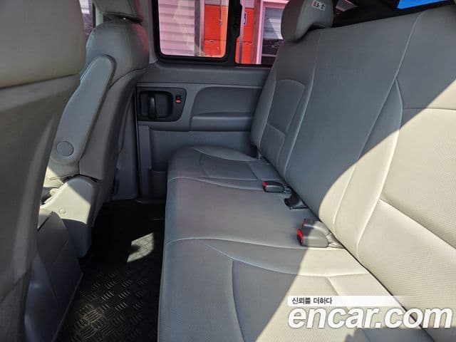 Hyundai The / новый New Grand Starex Modern, 2019 10