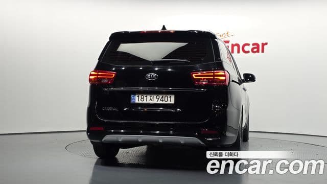 Kia The / новый New Carnival Luxury, 2019 4