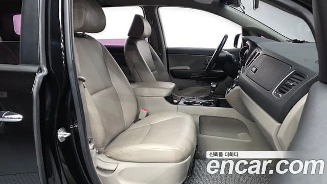 Kia The / новый New Carnival Luxury, 2019 11