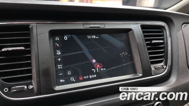 Kia The / новый New Carnival Luxury, 2019 14