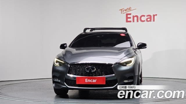 Infiniti Q30 Premium, 2017 3