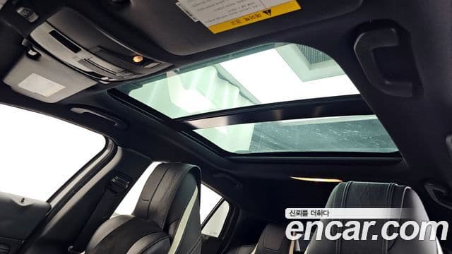 Infiniti Q30 Premium, 2017 18