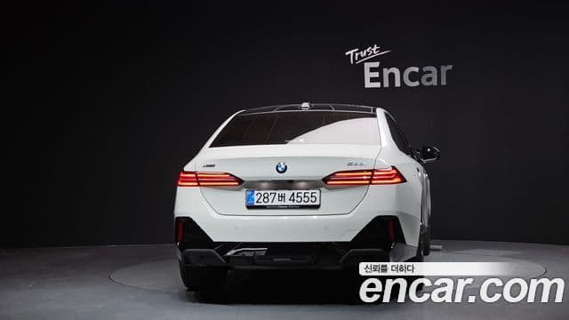 BMW 5시리즈 (G60) 530i xDrive M Sport, 2025 4