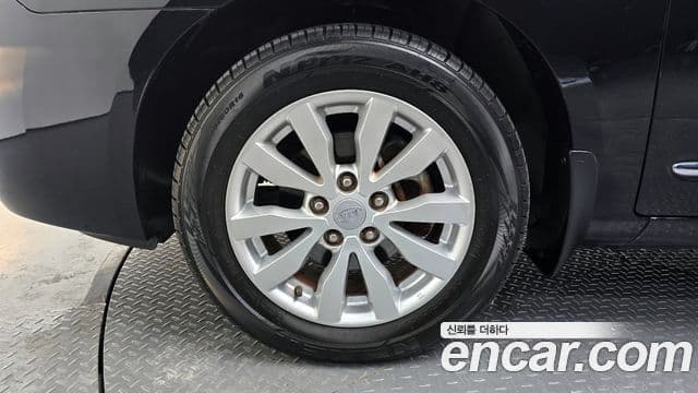 Kia 뉴카렌스 люксовая версия, 2011 все фото