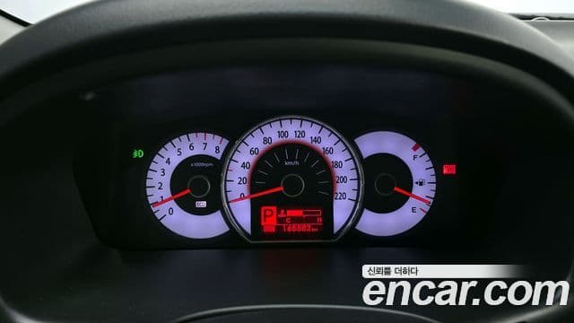 Kia 뉴카렌스 люксовая версия, 2011 8