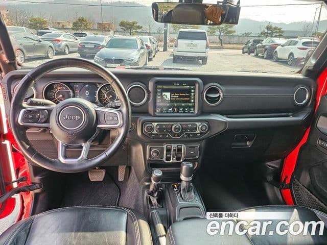Jeep Wrangler (JL) 2.0 Overland 4도어, 2021 9