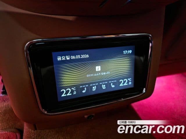 Bentley Bentayga 4.0 V8, 2022 16