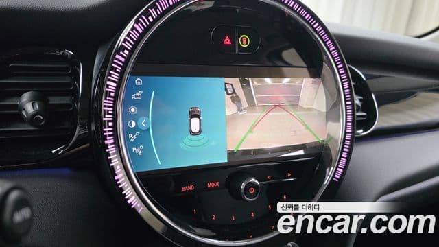 Mini Cooper 3세대, 2023 15