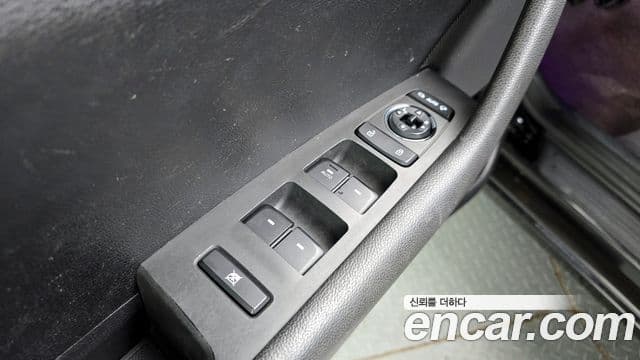 Hyundai LF Sonata Modern, 2015 17