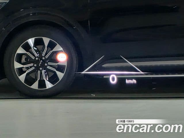 Genesis GV60 Standard AWD, 2023 6