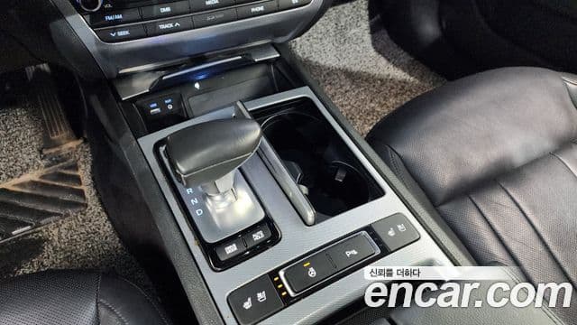 Genesis G80 Luxury, 2017 9