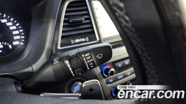 Genesis G80 Luxury, 2017 18