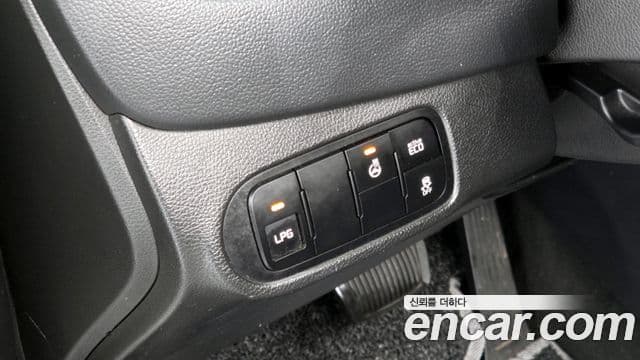 Kia All New Carens Prestige, 2014 14