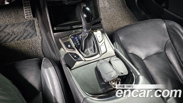 Hyundai Grandeur HG Premium, 2014 9