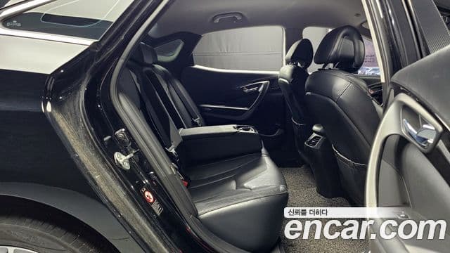 Hyundai Grandeur HG Premium, 2014 12