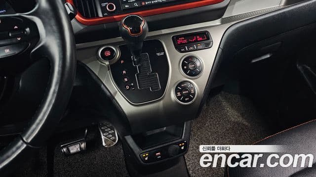 Kia The / новый New Ray Signature, 2021 9