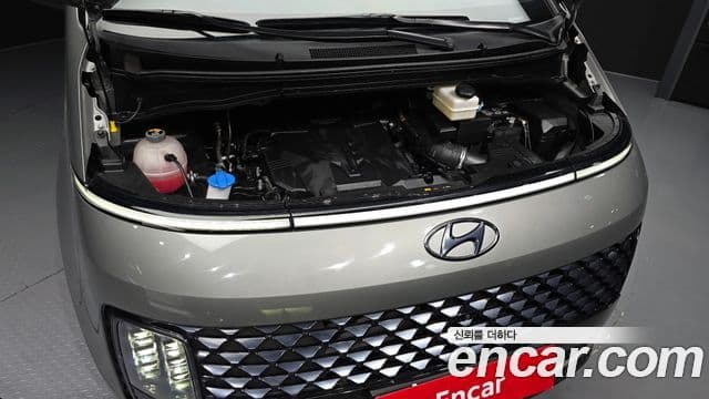 Hyundai Staria Inspiration, 2023 6