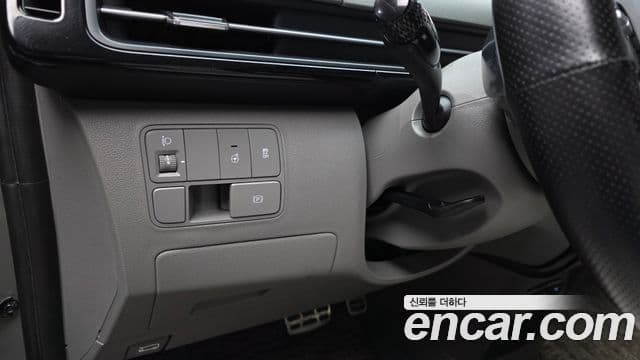 Hyundai Staria Inspiration, 2023 18