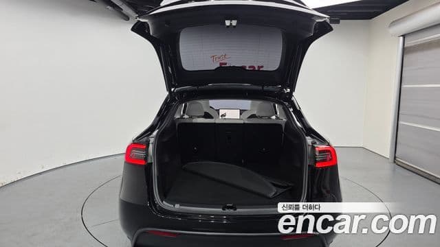 Tesla модель Y, 2024 20