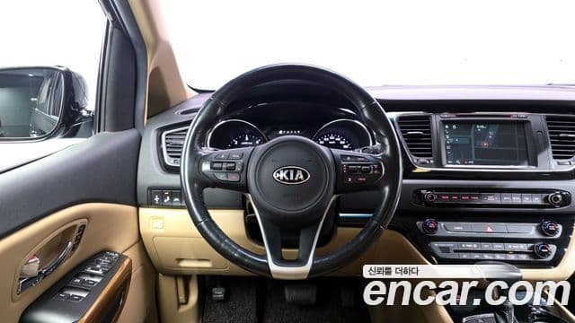 Kia All New Carnival Noblesse, 2017 14
