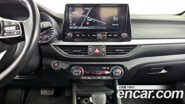 Kia The / новый New K3 2세대 Trendy, 2022 15