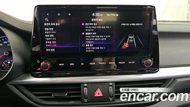 Kia The / новый New K3 2세대 Trendy, 2022 17